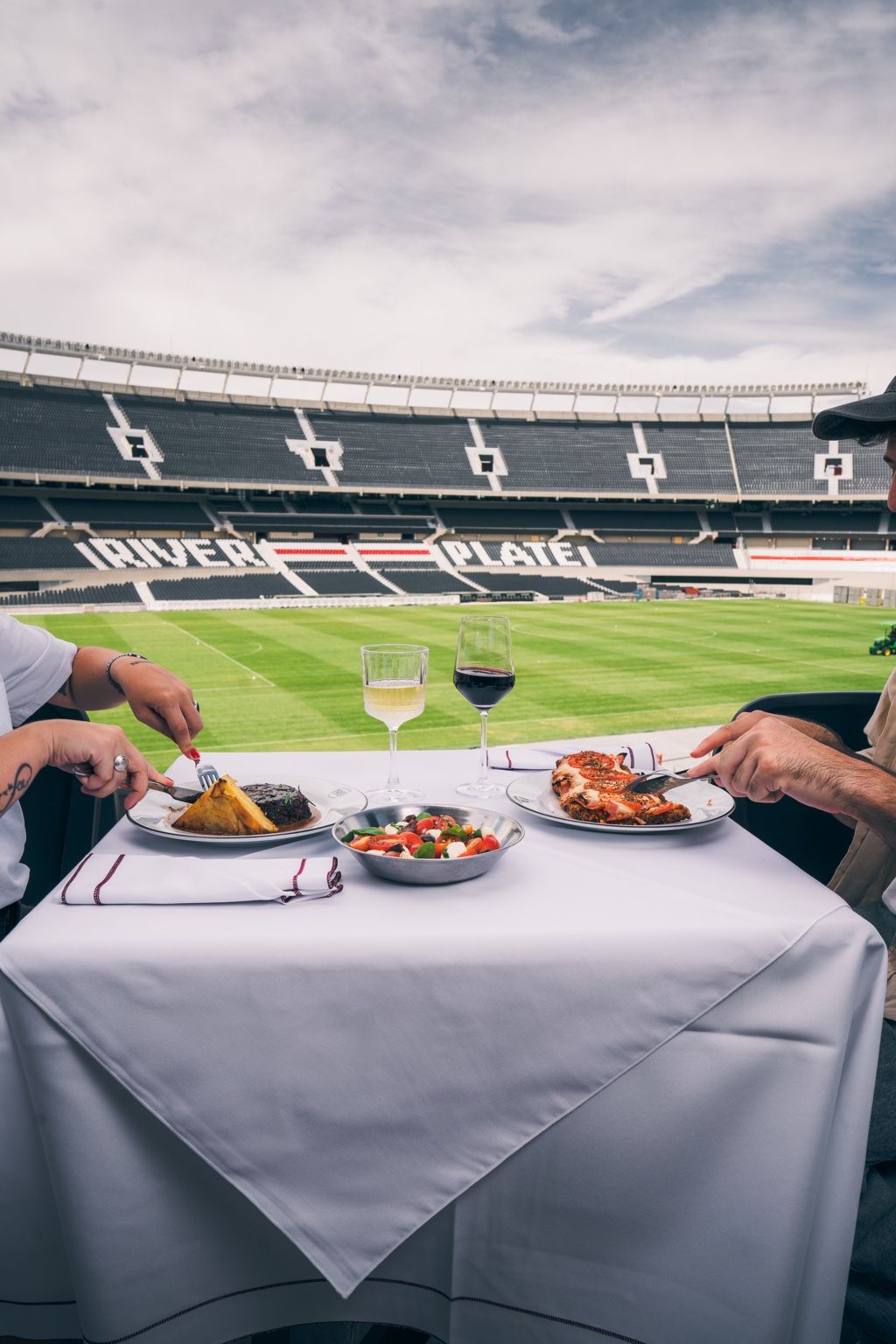 Plato del menú de Bodegón 1901